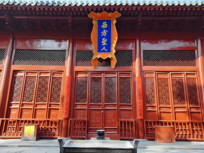 The Hall of the Western Saints at Shaolin Temple: Painted Shadows of Chan, Brick-Worn Echoes of Martial Practice