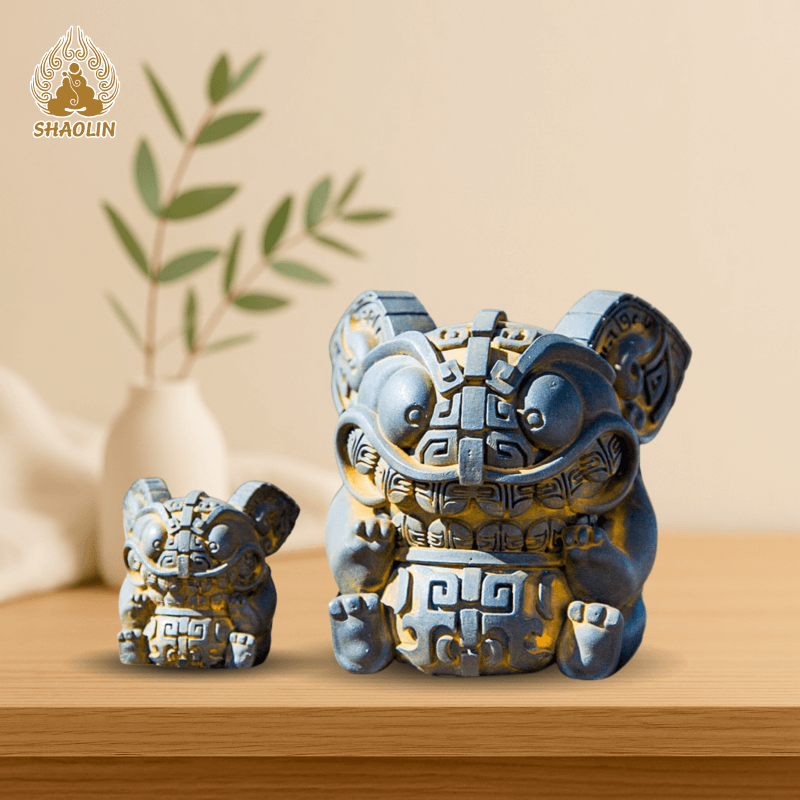 Shaolin Guardian Wealth Beast: Handcrafted Chinese Zen Desk Statue for Home & Study