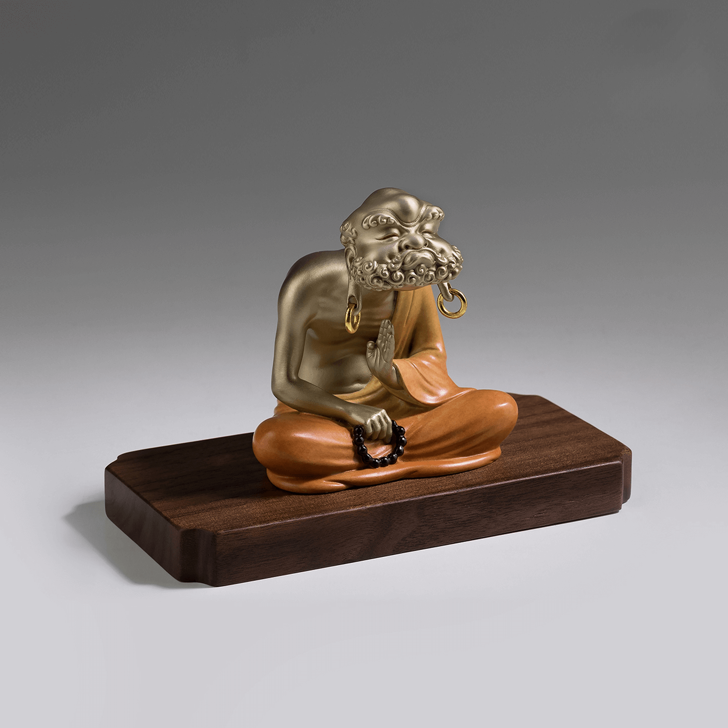 Handcrafted Brass Bodhidharma in Meditation Sculpture – Luxury Zen Decor for Home & Office