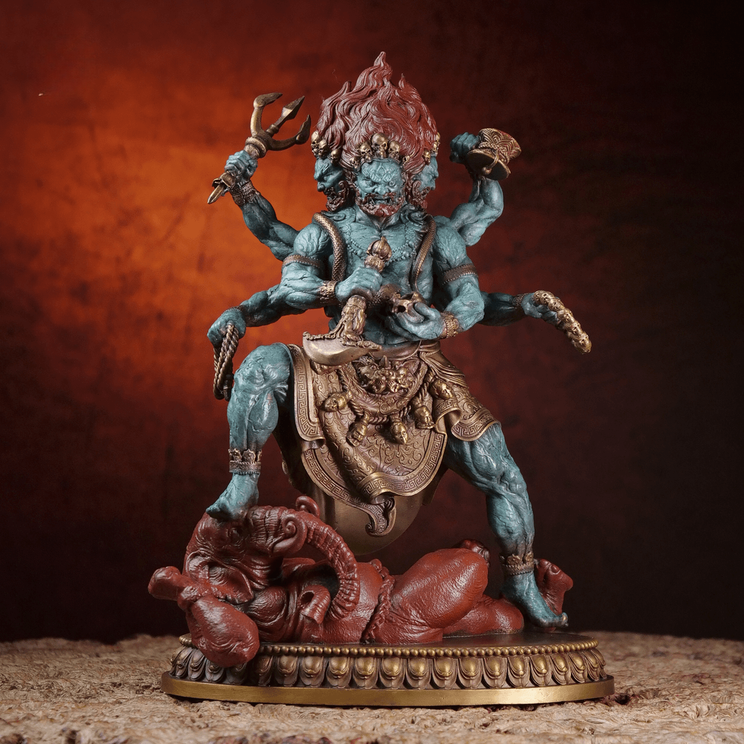 Statues & Figures