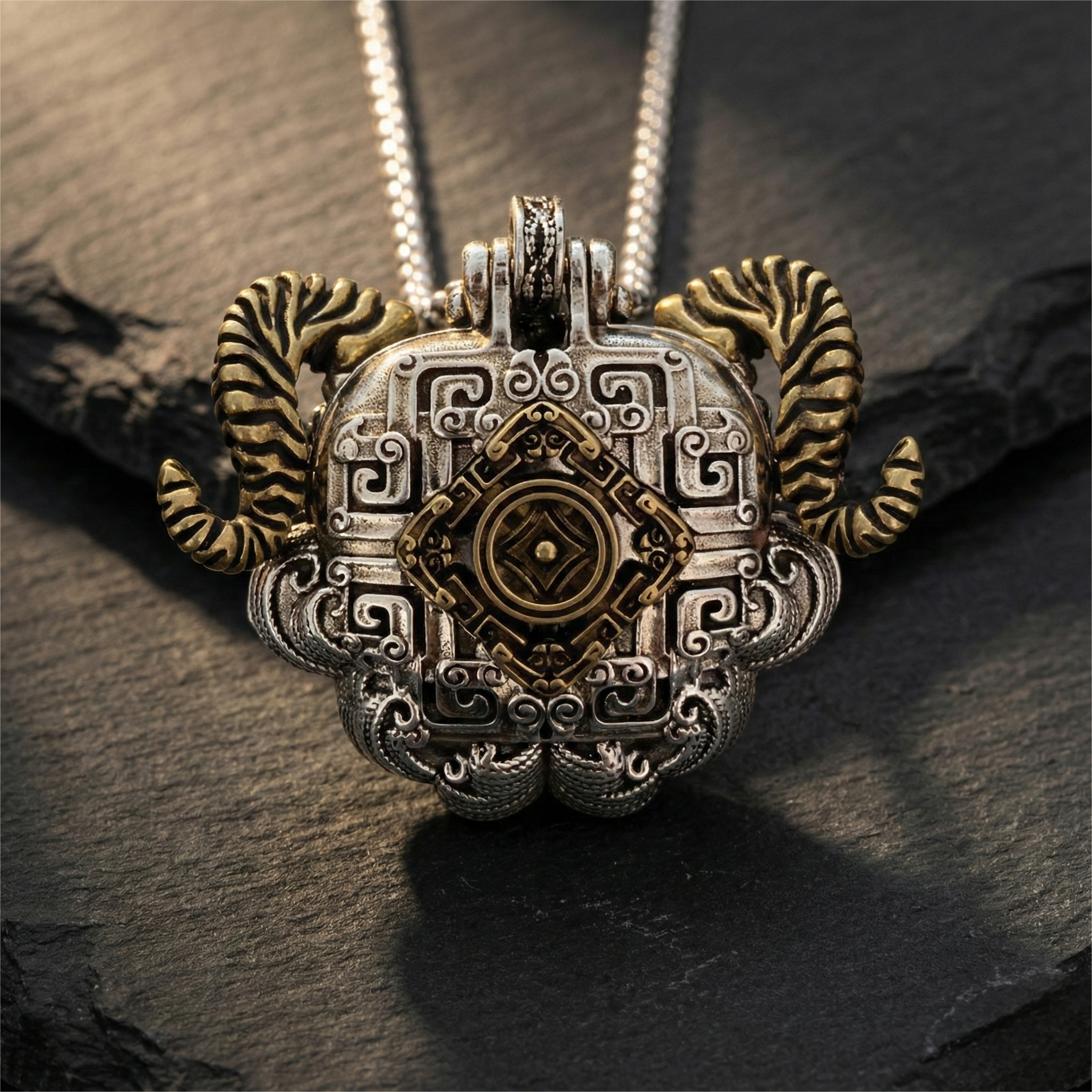 Shaolin-Inspired Taotie Mythical Beast Openable Pendant Necklace | Retro Chinese Guardian Amulet