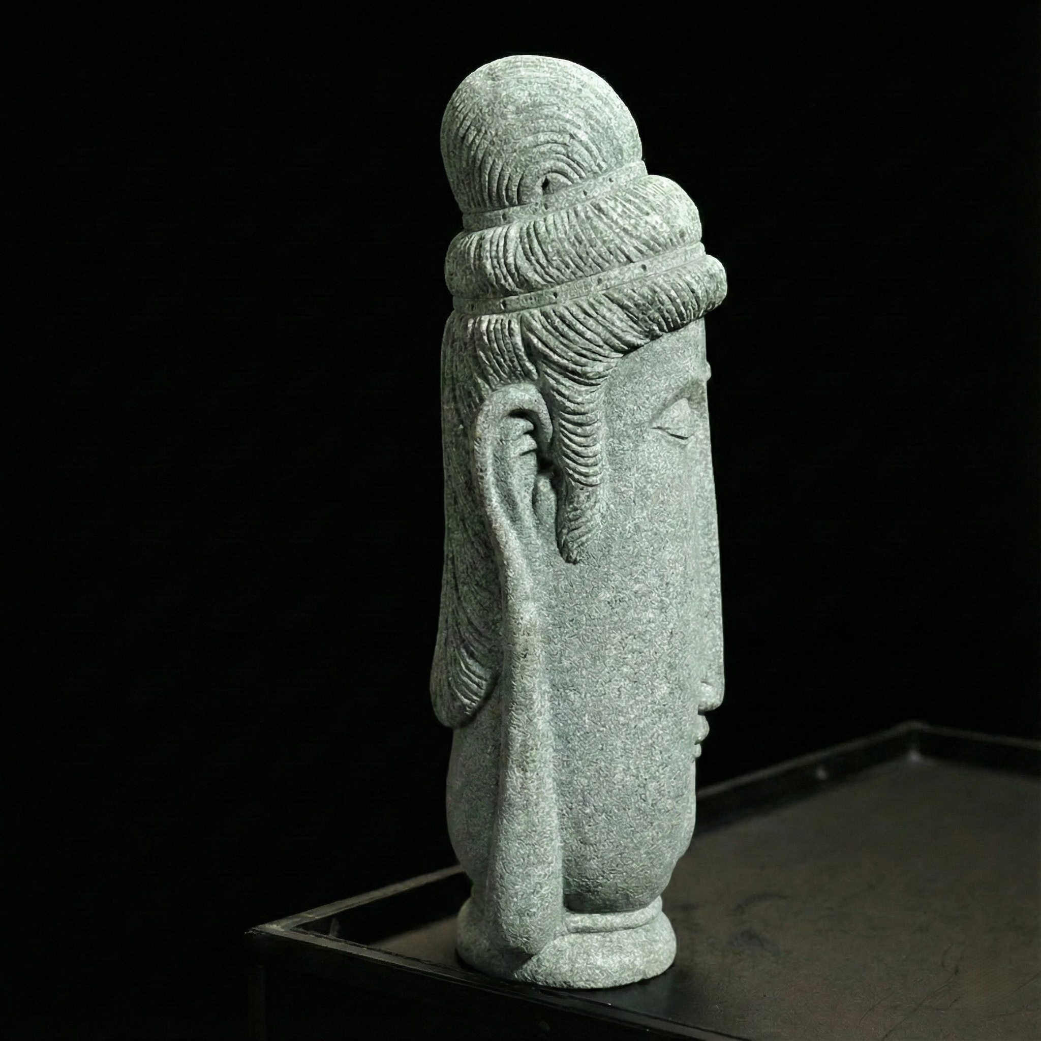 Shaolin Abstract Bodhisattva Statue – The Silhouette of Zen