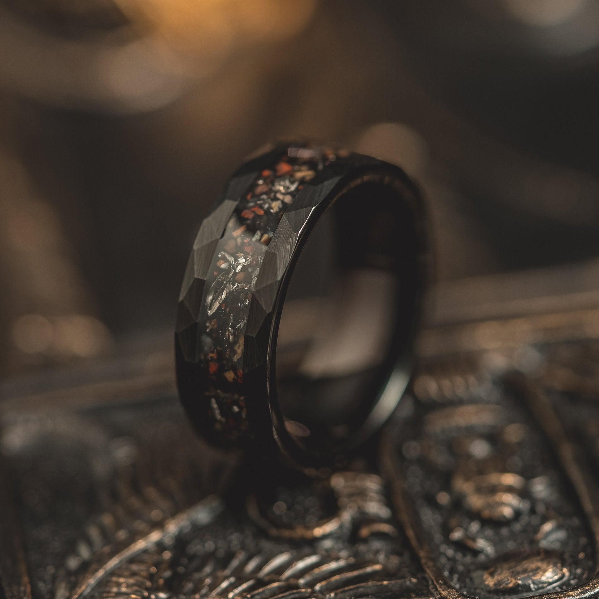 Black Tungsten Ring with Multi-Tone Crushed Stone Inlay | 8mm Hammered Edge Band