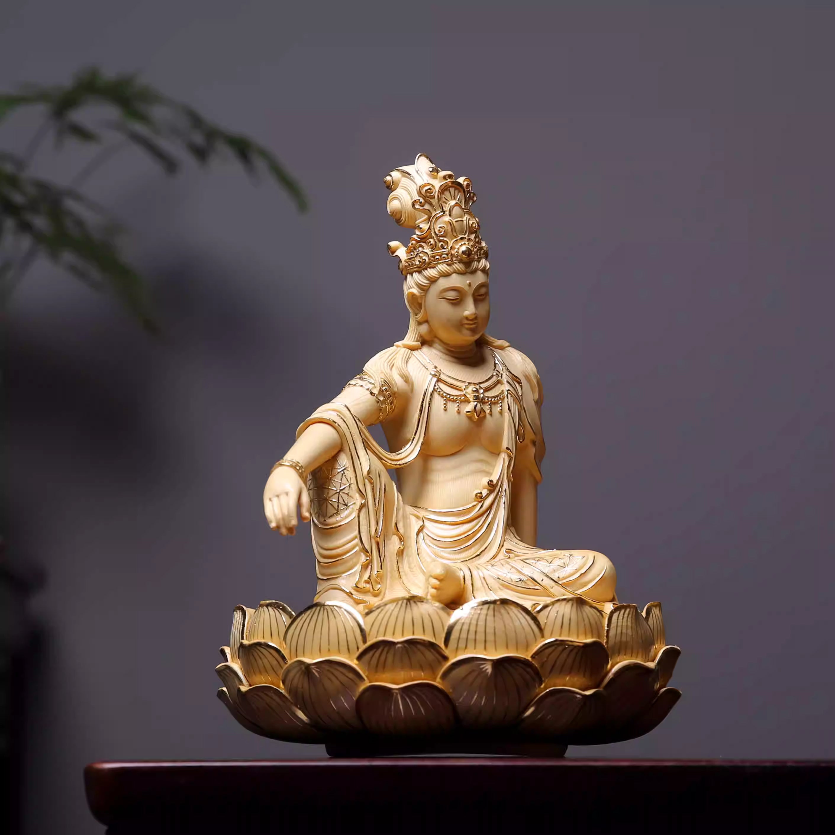 Shaolin Masterwork Series: Aromatic Cypress Carving - "The Serene Guan Yin" (Royal Ease Pose)