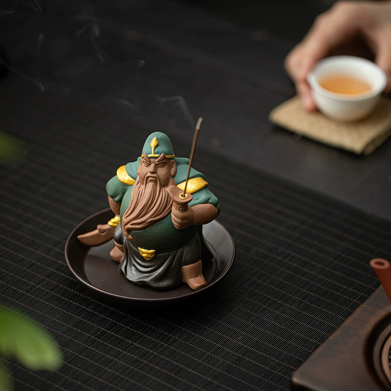 "The Jade Guardian" Guan Yu Ceramic Stick Incense Holder – Handcrafted Chibi Martial God of Wealth & Protection Desk Statue