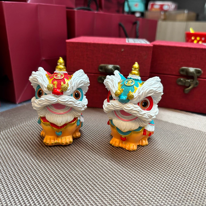 Handcrafted 3D Porcelain Lion Dance Figurines - Lucky Feng Shui Decor (Gift Boxed)