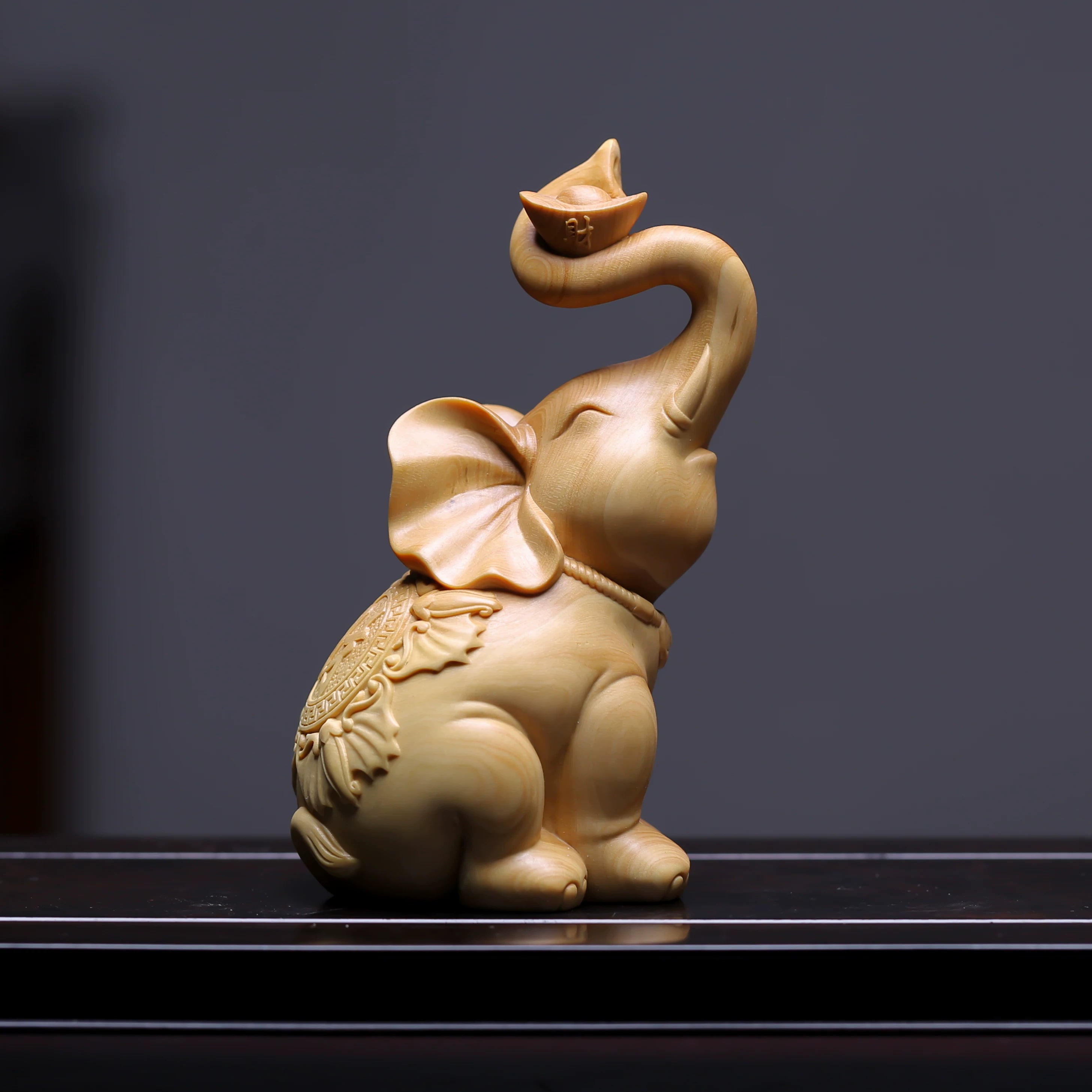 Fortune Elephants Pair – Hand-Carved Small Leaf Boxwood Décor for Wealth, Blessings & Harmony