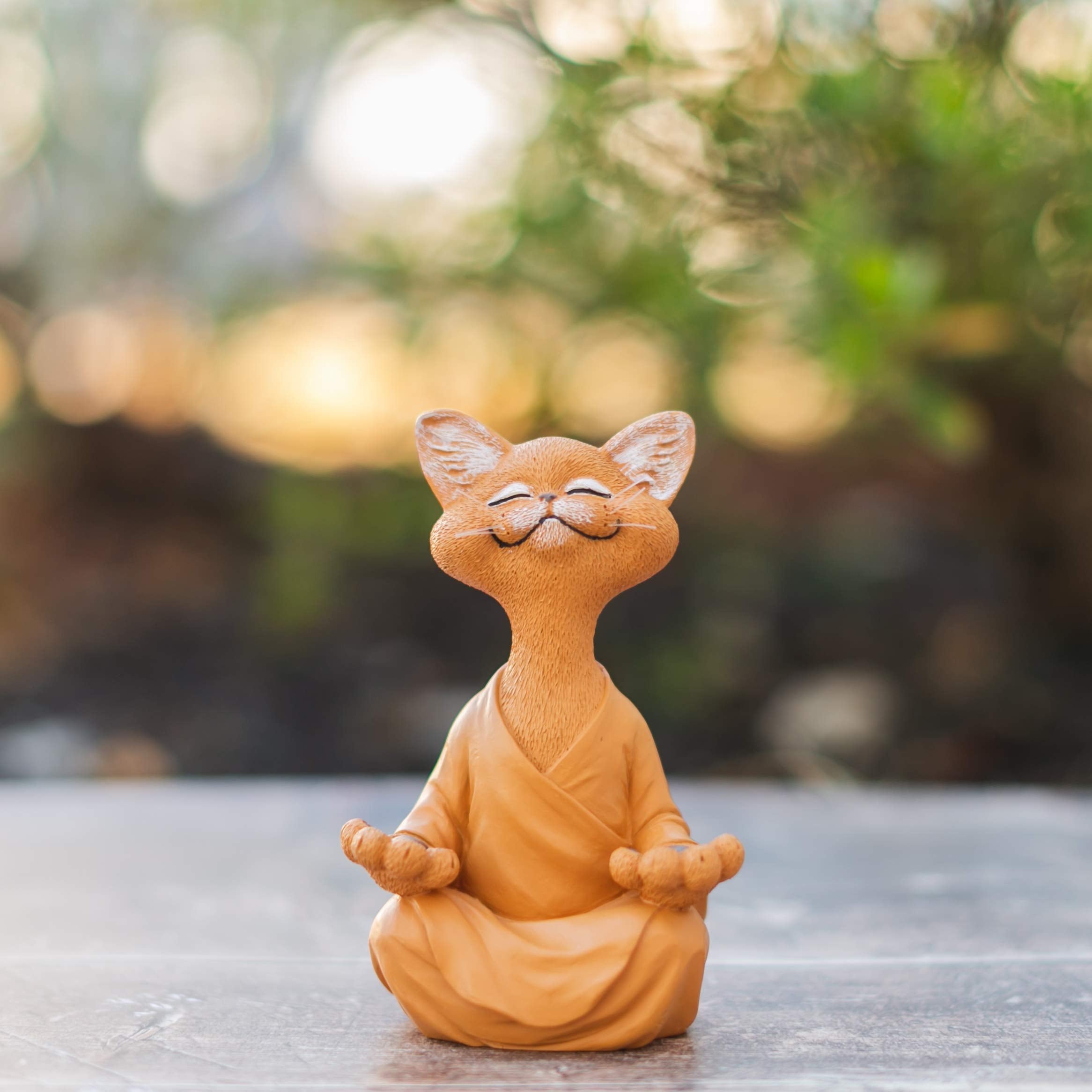 Whimsical Happy Cat Buddha Figurine – Chan-Inspired Statue